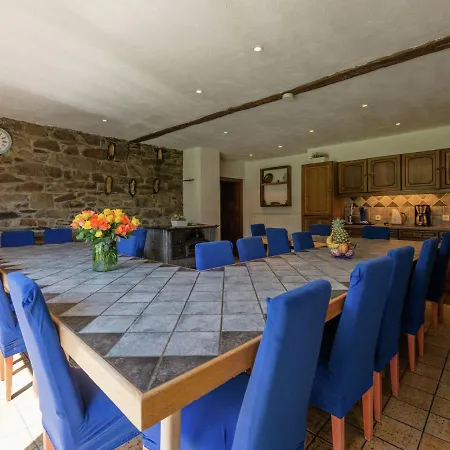 Σπίτι διακοπών Square Farm Transformed Into A Luxurious Holiday Waimes